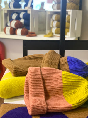 Open image in slideshow, Beanie Hat in Scottish Lambswool
