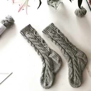 Thropton makes a great lounge sock, and an alternative to a slipper. It’s chunky and textured and wrinkles down for maximum comfort, perfect for snuggling by the fire.  Written for an average UK 6 adult foot,  but it’s very easily adapted to fit larger or slightly smaller sizes. Knit pattern, sock .